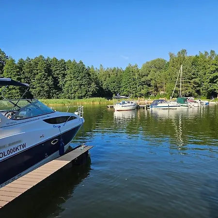 Dom Letniskowy Nad Jeziorem Wilkasy (Gizycko)