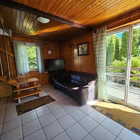 Dom Letniskowy Nad Jeziorem Wilkasy (Gizycko)