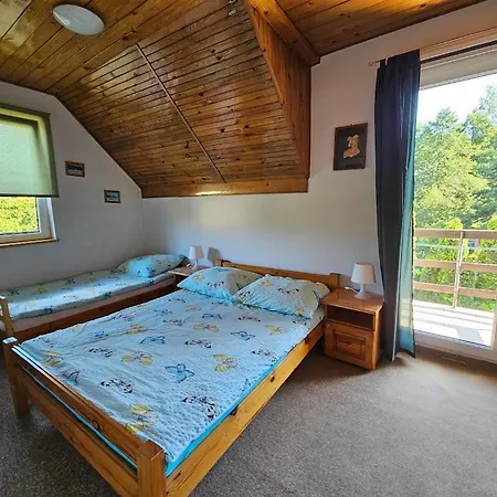 Dom Letniskowy Nad Jeziorem Tatil Evi